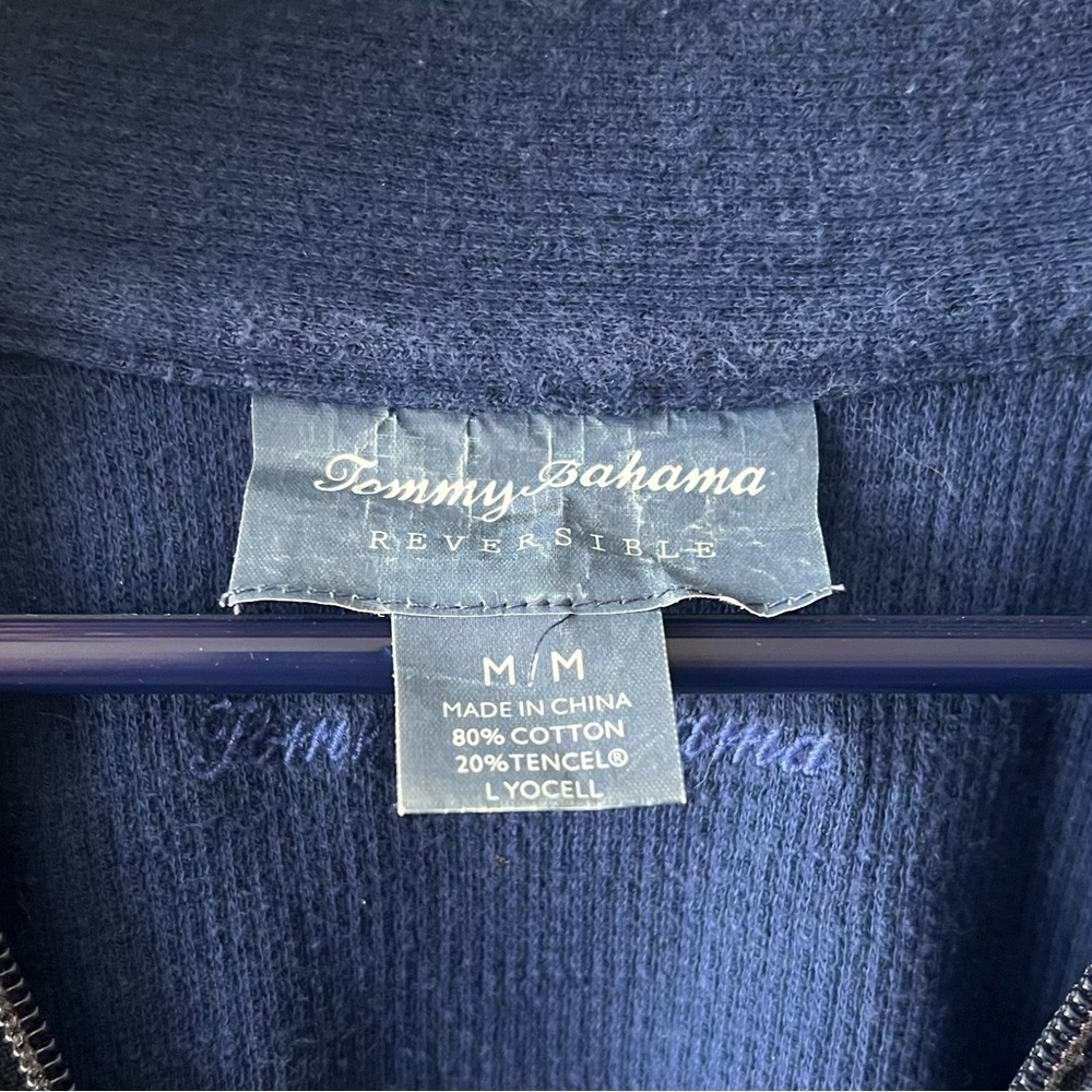 TOMMY BAHAMA Reversible 1/4 Zip Long Sleeve Blue/Black Sweater Men's Size M - Picture 2 of 7